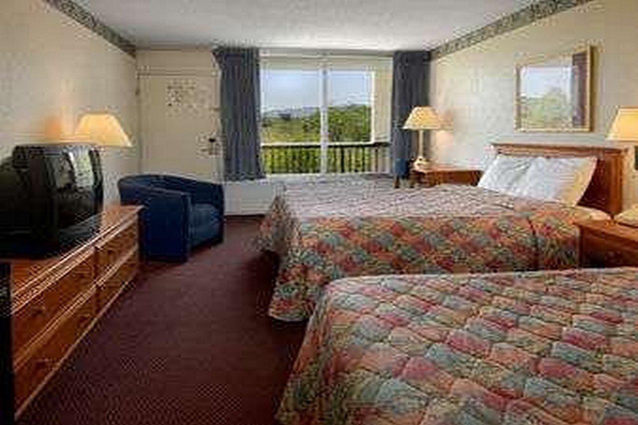 Knights Inn Newport Rum bild